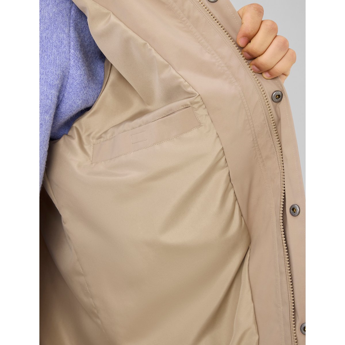 Parka légère à capuche marron, BZB
