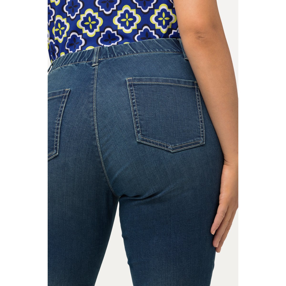Jean Sienna longueur 7/8. Taille élastique. bleu jean, ULLA POPKEN