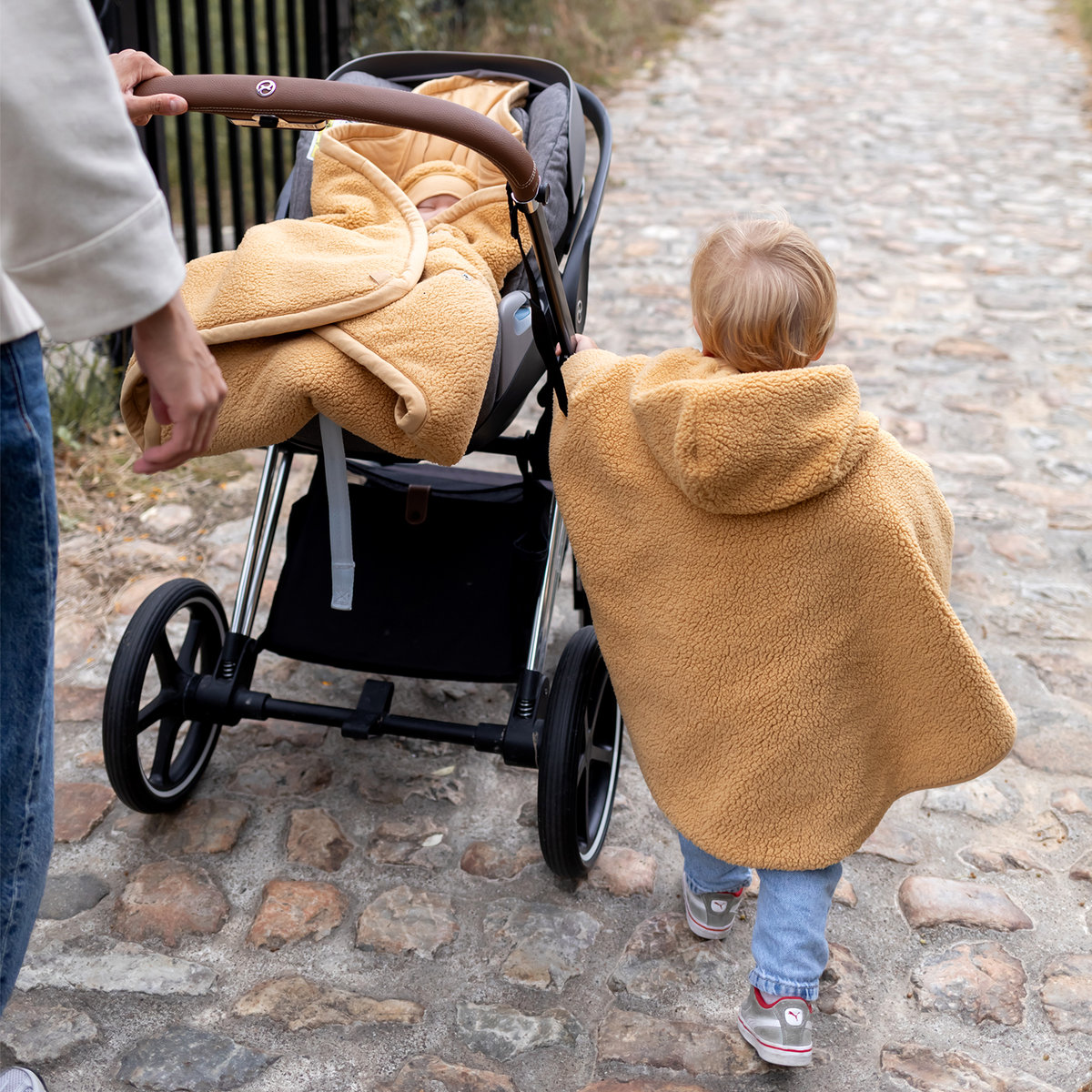Poncho de voyage bébé pour siège auto - Teddy douillet ocre, BEMINI