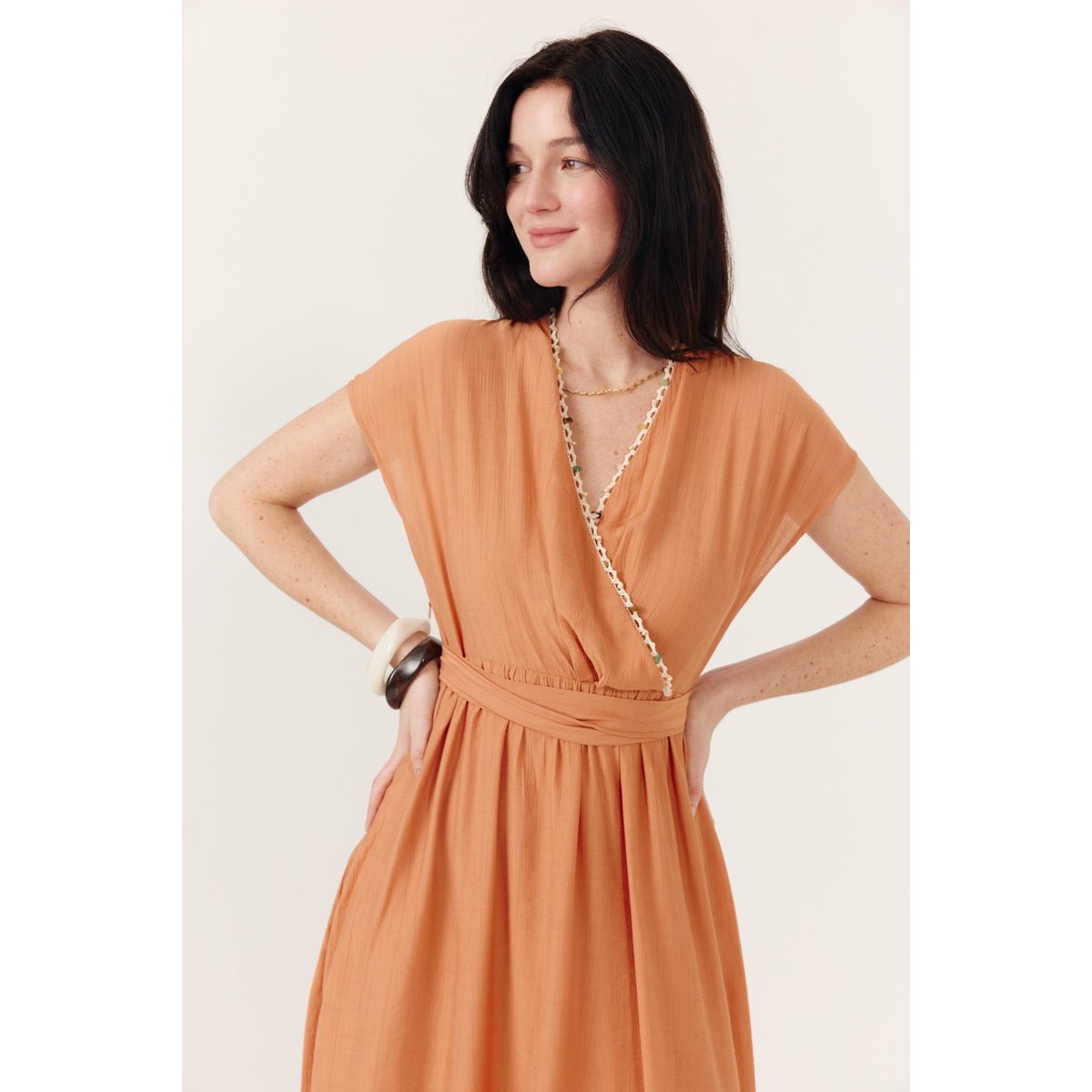 Robe longue cache-cœur manches courtes Calinea terracotta, ARTLOVE
