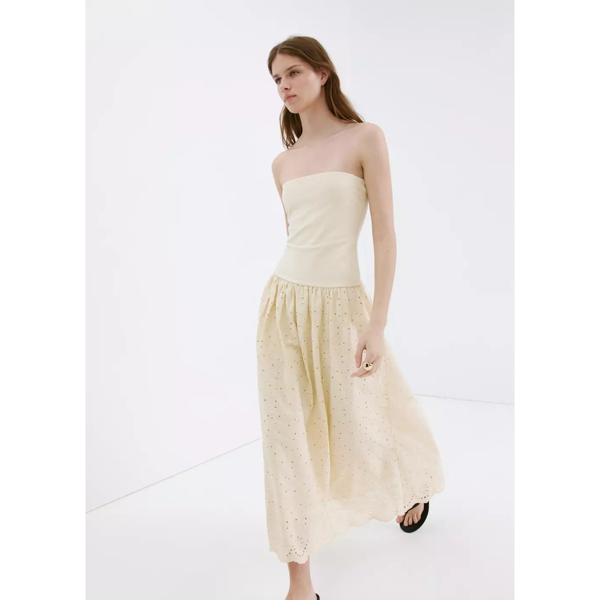 Robe bustier à broderie ajourée sable, MANGO