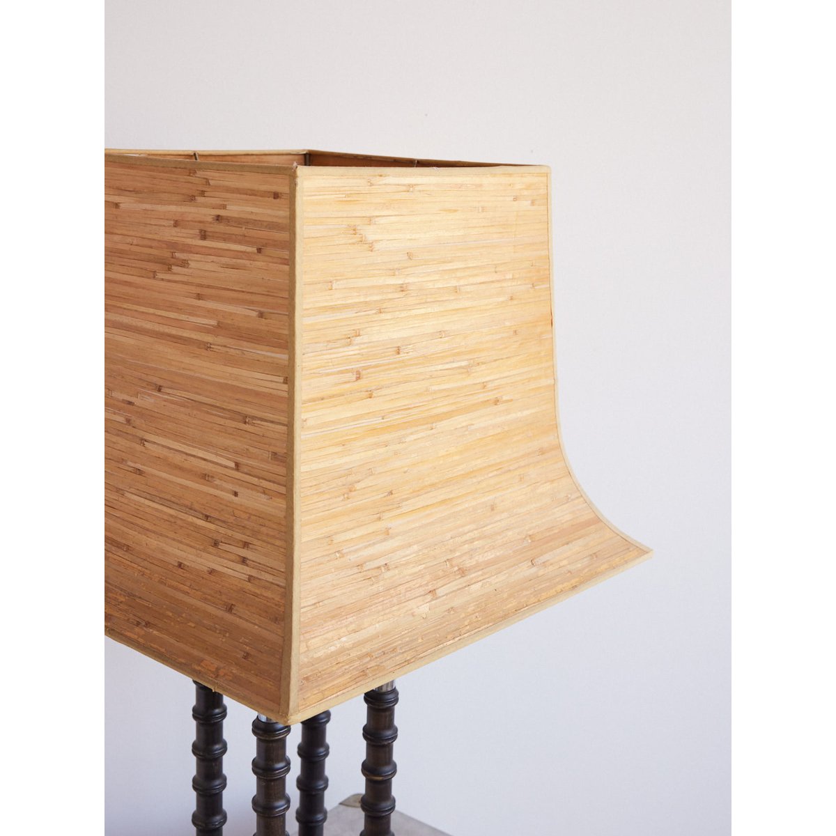 Grande lampe à poser Pagode Julia N°956 - Bon état noir, DEBONGOUT