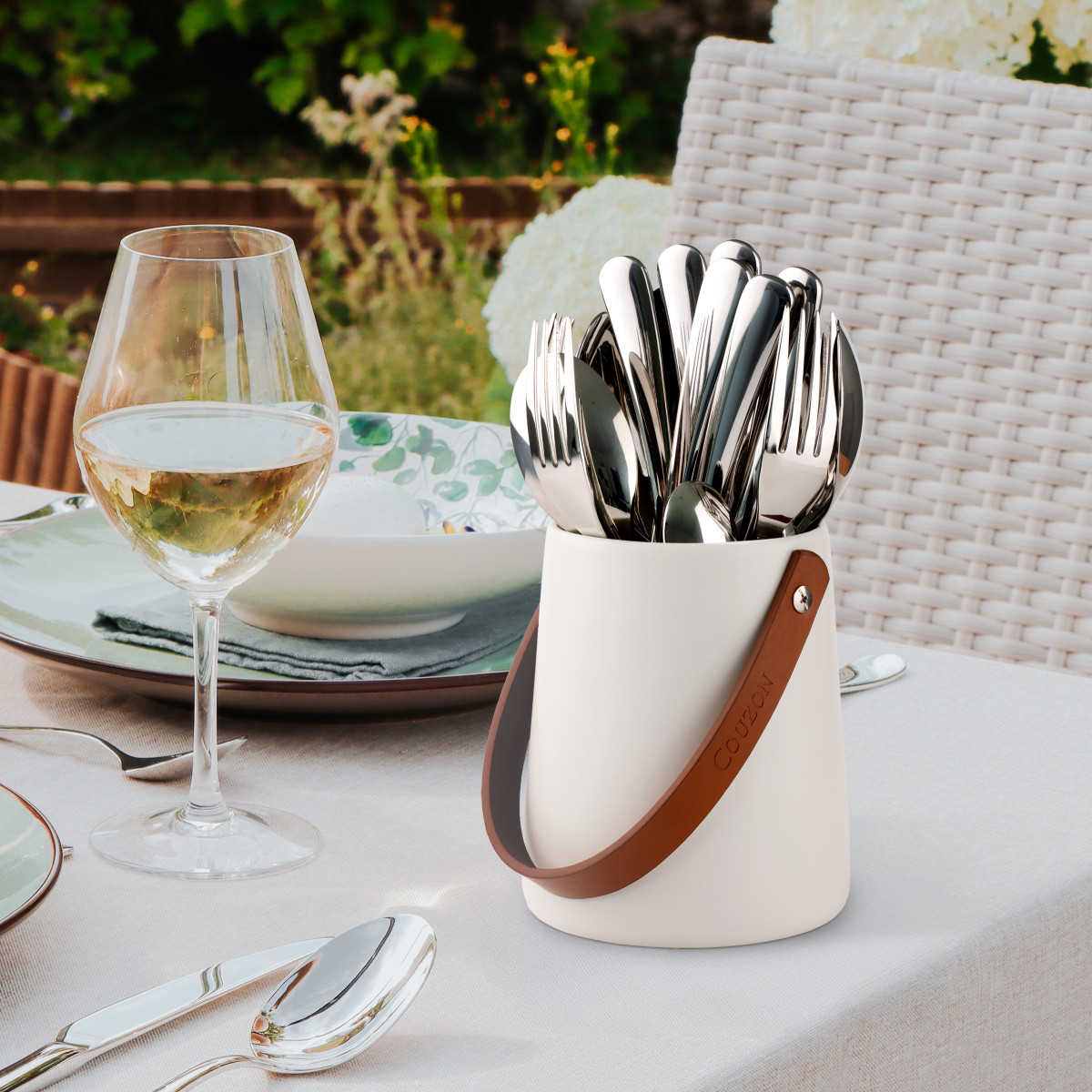 24 couverts de table avec support de rangement nomade - EPSILON inox, COUZON