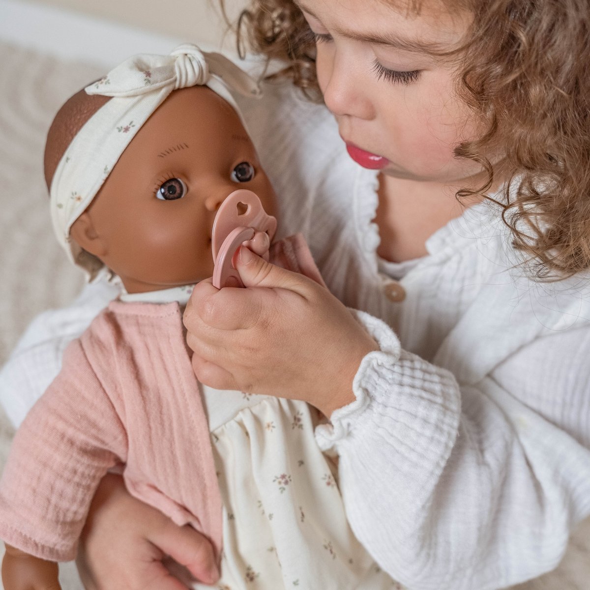 Poupée Noa rose, blanc, LITTLE DUTCH