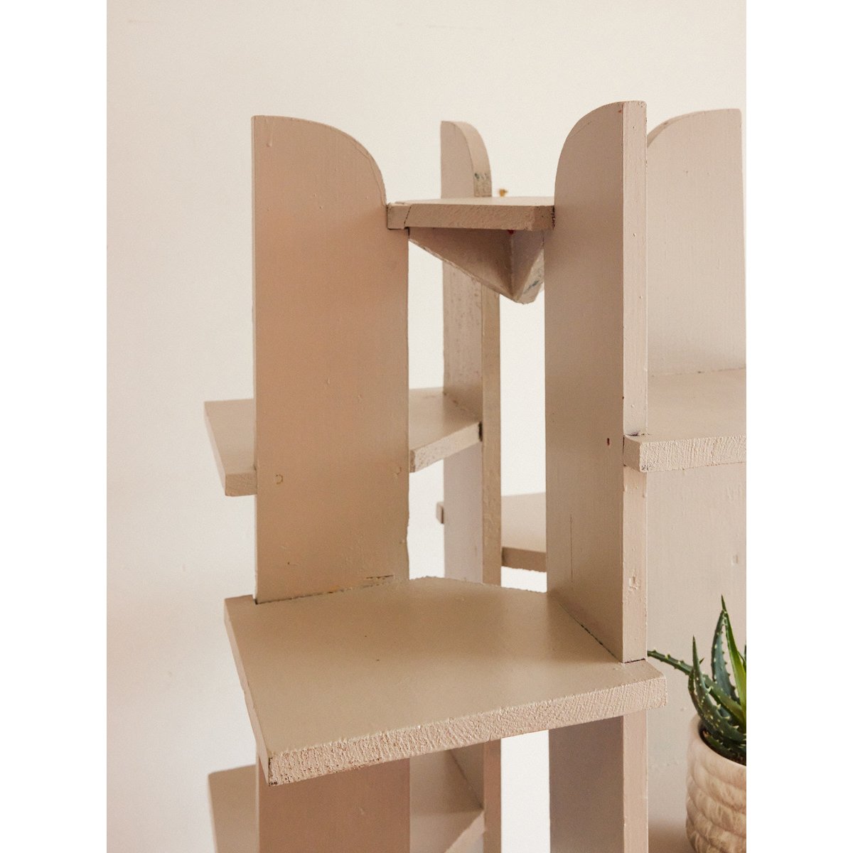 Étagère en bois Gaëlle N°919 - Bon état beige, DEBONGOUT