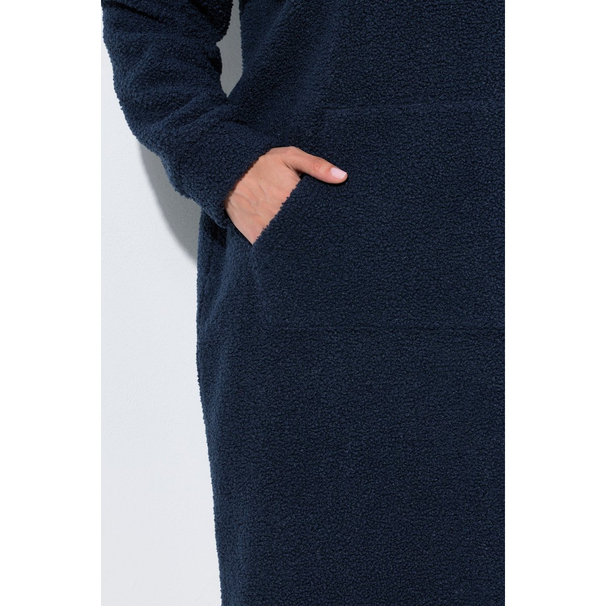 Robe d'intérieur en polaire bouclée bleu nuit, ULLA POPKEN