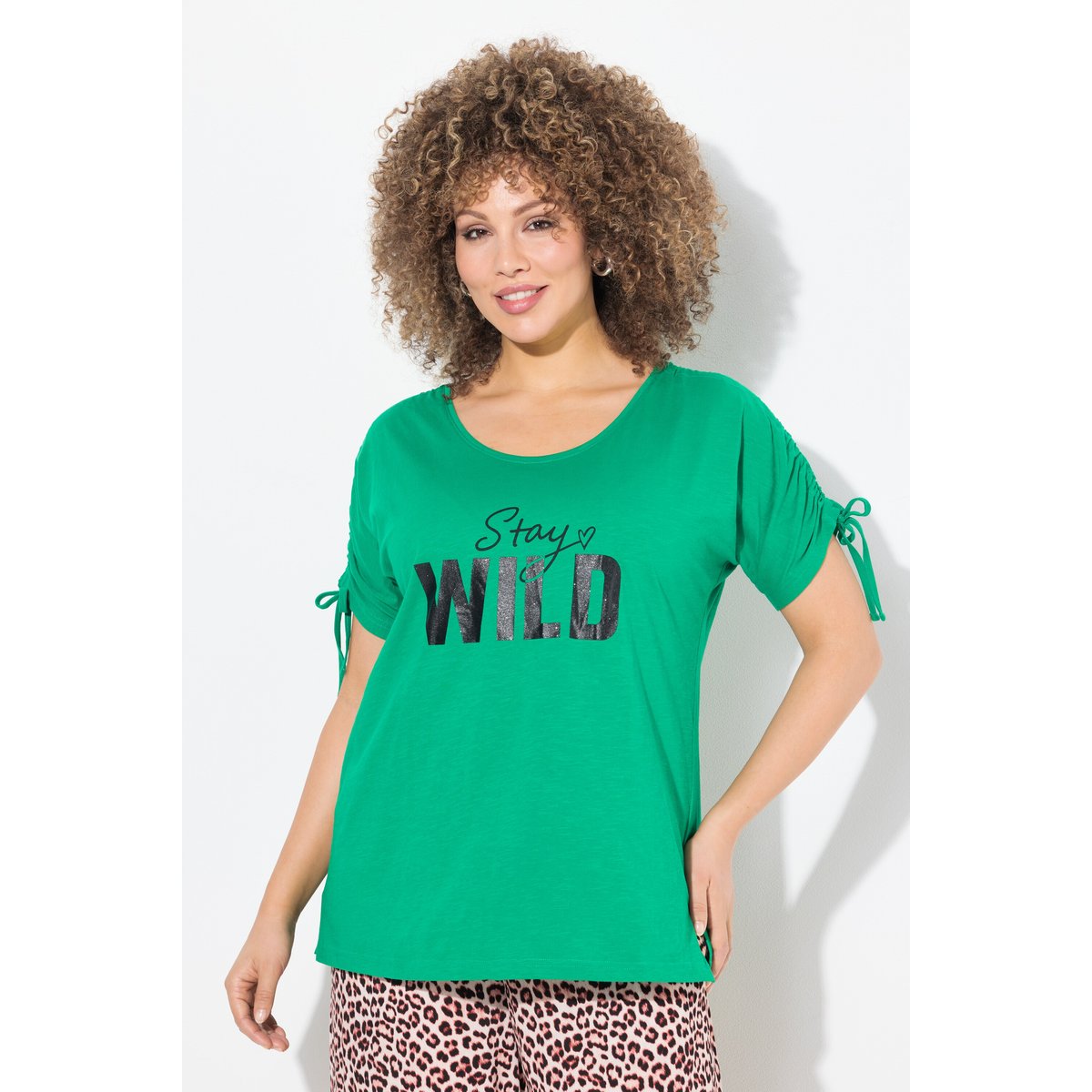 T-shirt oversize à message. Encolure ronde vert émeraude, ULLA POPKEN