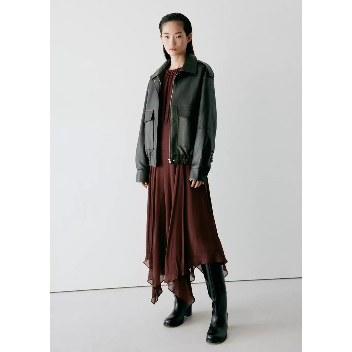 Robe en mousseline bas asymétrique cerise, MANGO
