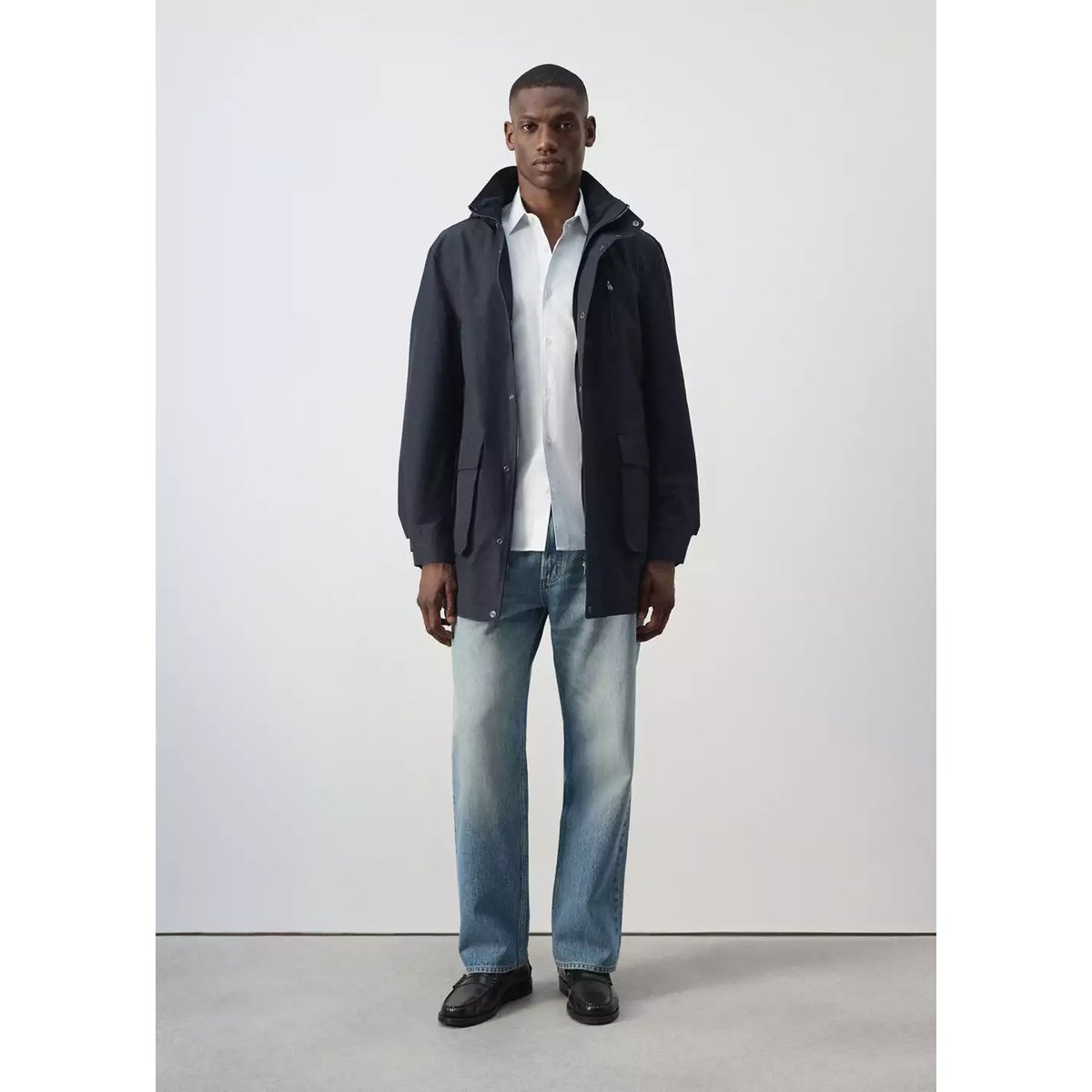 Parka capuche résistante à l’eau bleu nuit, MANGO MAN