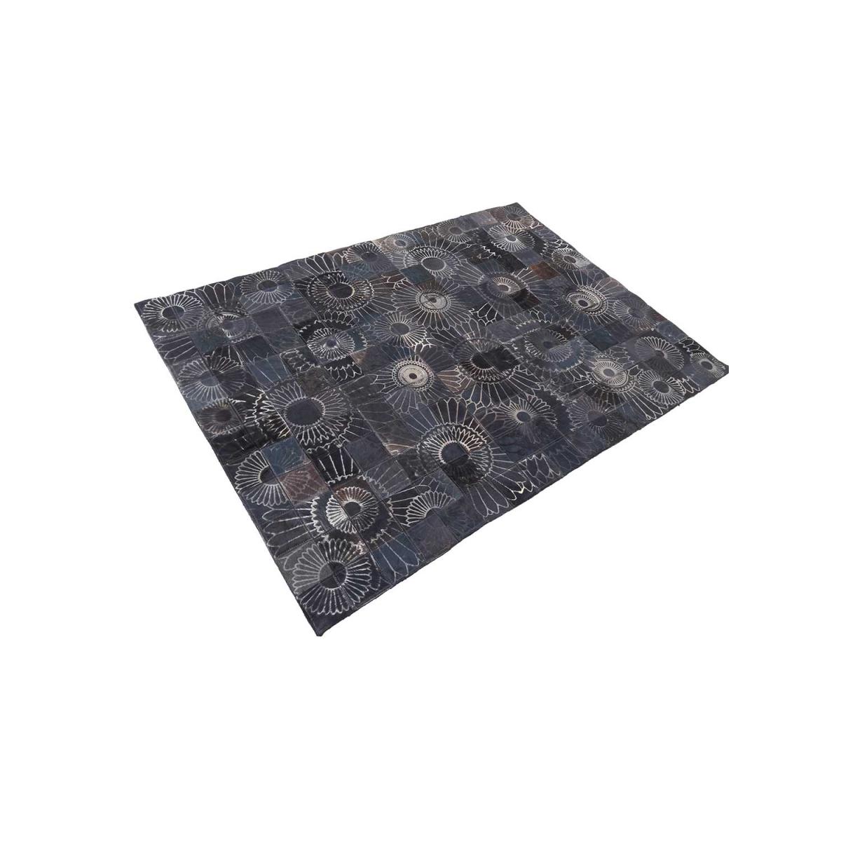 Tapis peau de vache LUBO, kilim fait main marron, UN AMOUR DE TAPIS