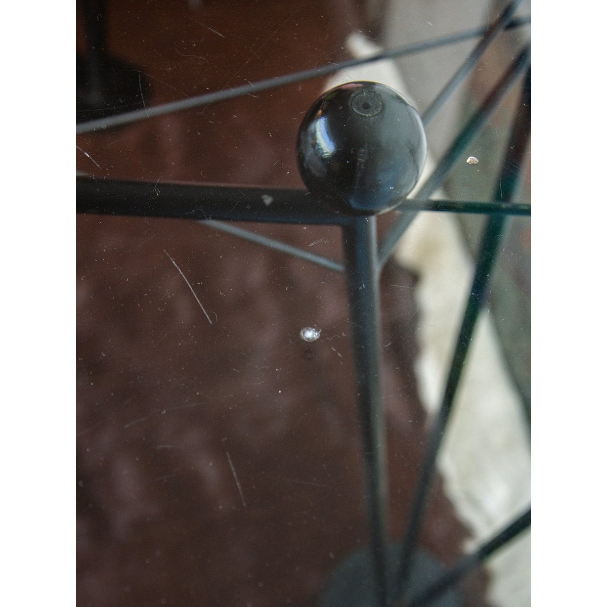 Table à manger en métal Karla N°60 - Bon état transparent, DEBONGOUT