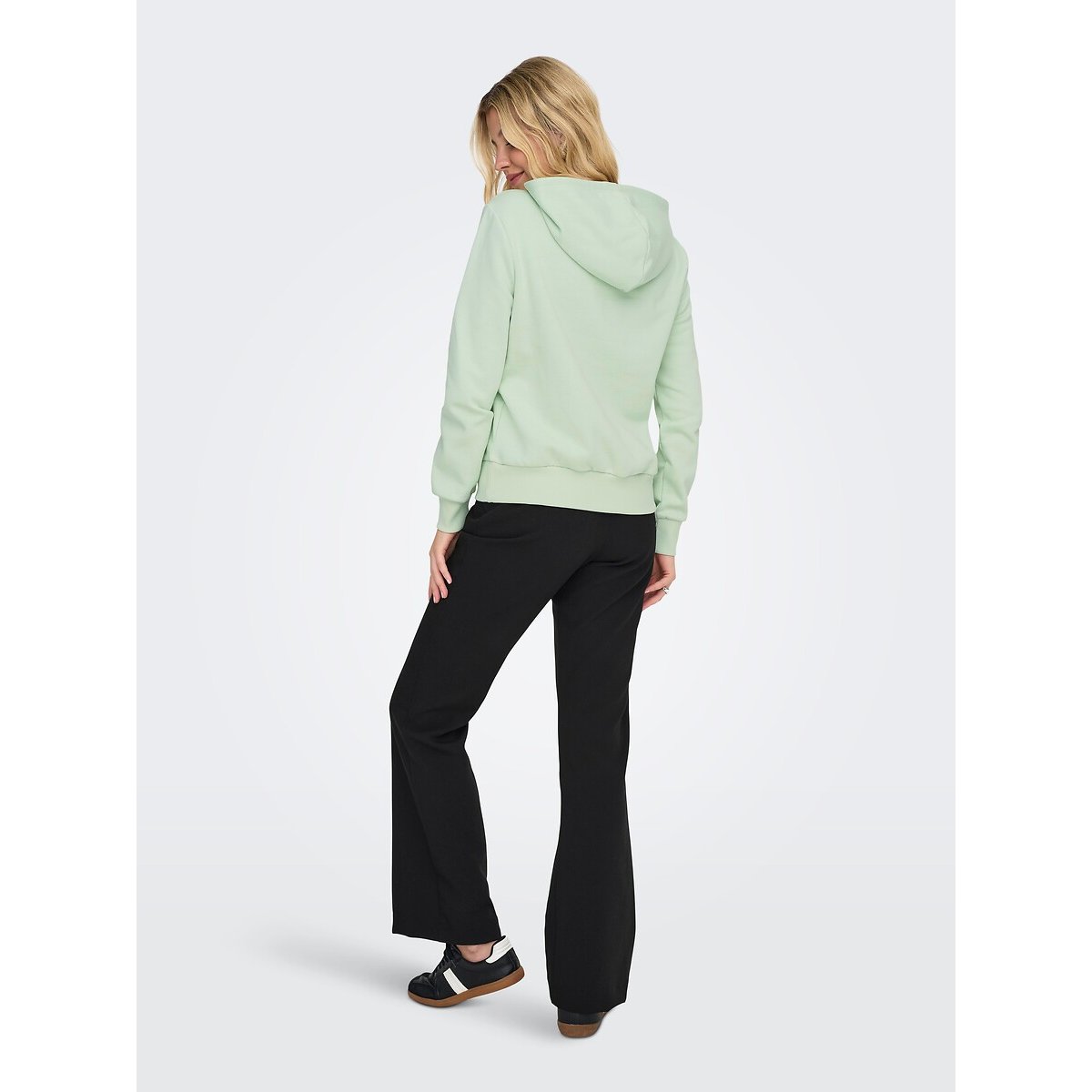 Sweat à capuche, motif cœur vert pâle, ONLY