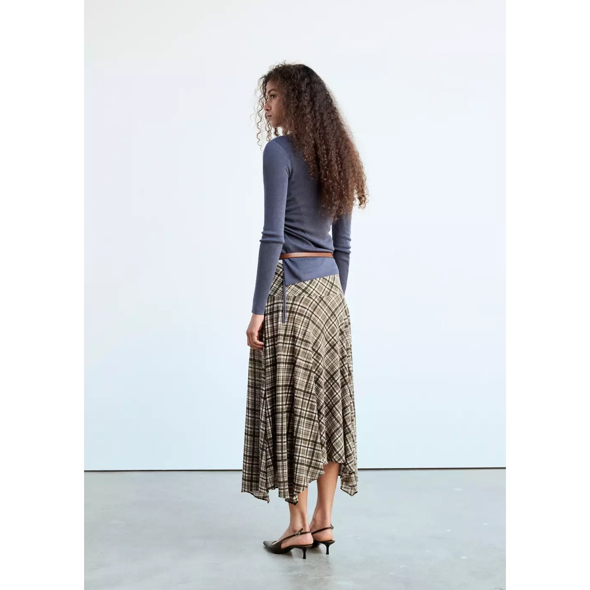 Jupe asymétrique carreaux marron, MANGO