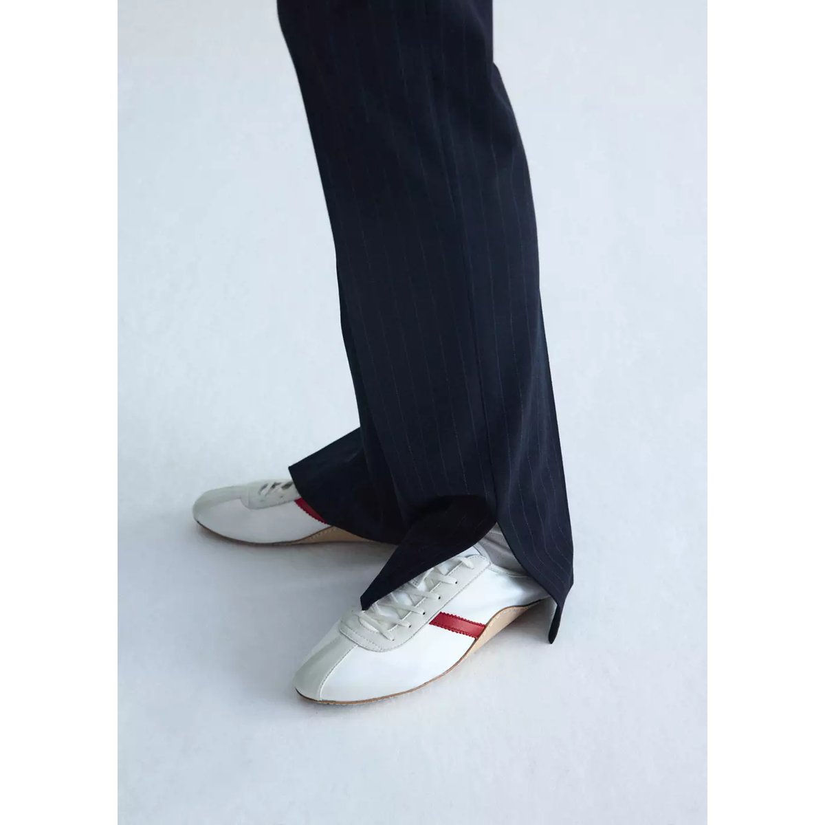 Pantalon de costume fines rayures bleu marine, MANGO