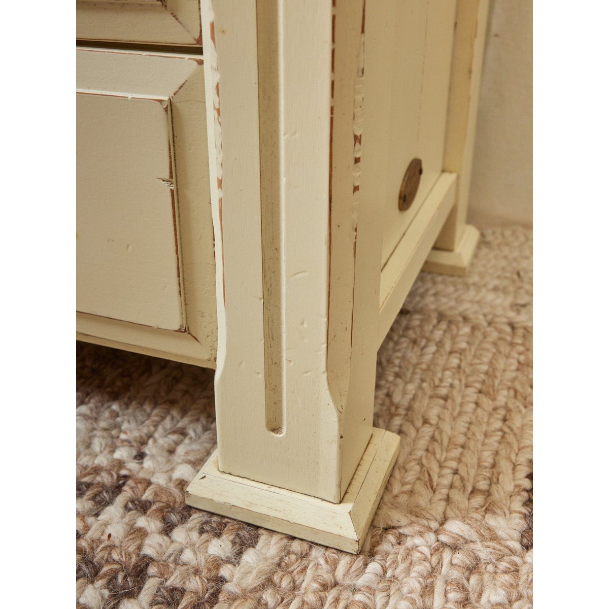Paire de grands chevets en Eucalyptus Odile N°1302 - Bon état blanc, DEBONGOUT