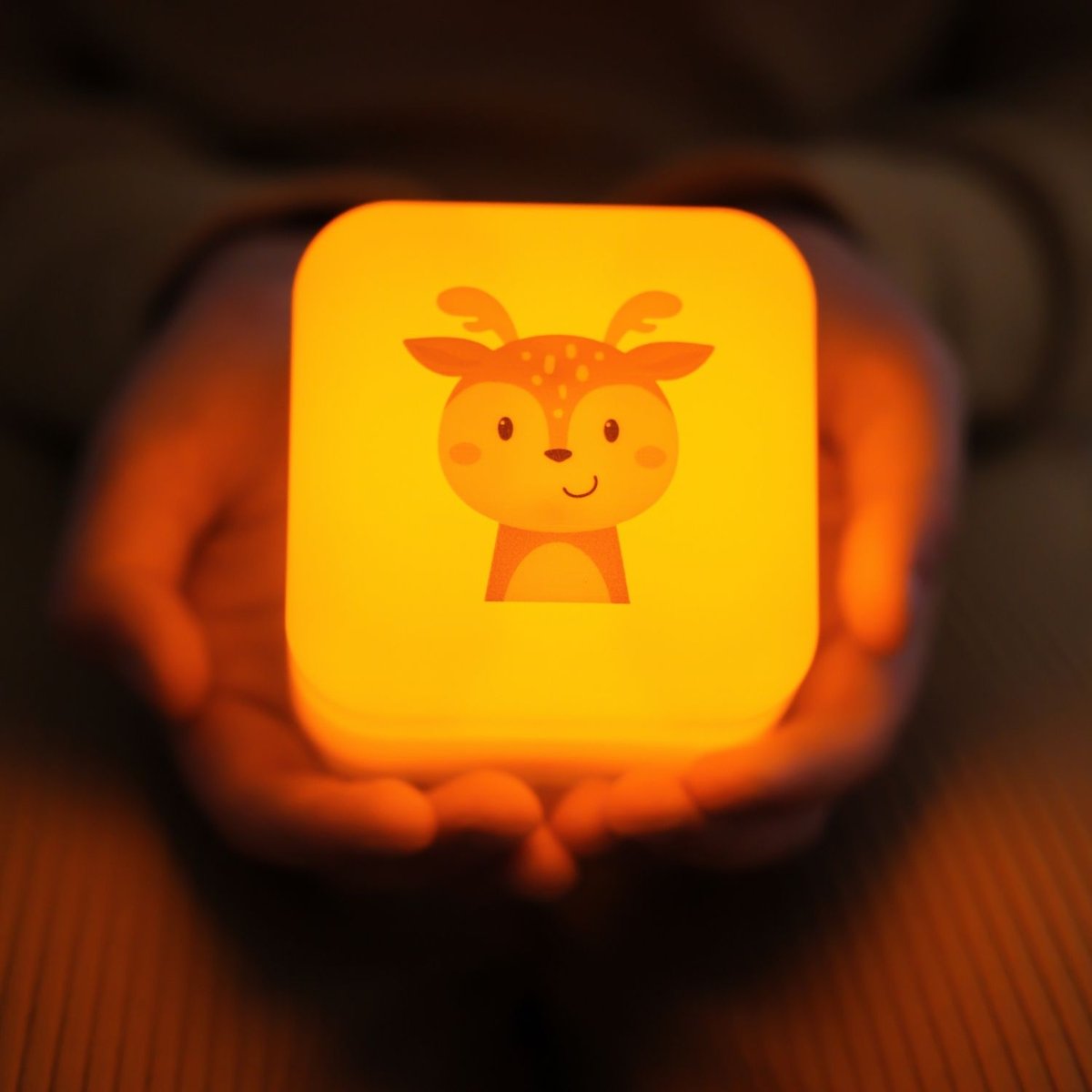Veilleuse nomade Cube B Drake le Dragon orange, CLOUD B