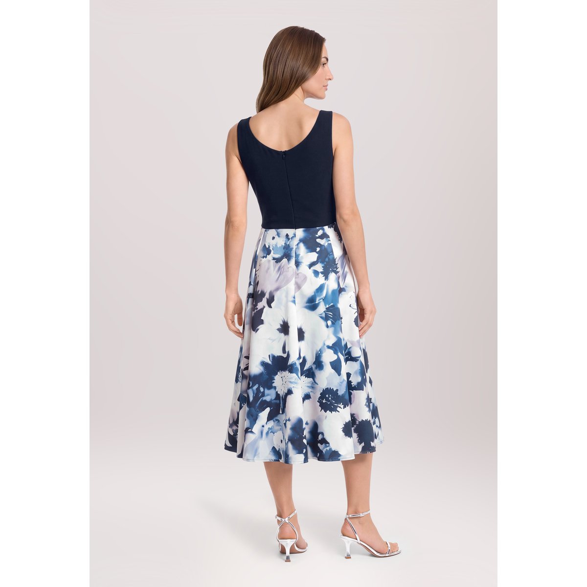 Robe de cocktail à jupe évasée patch dark blue/dark blue, VERA MONT