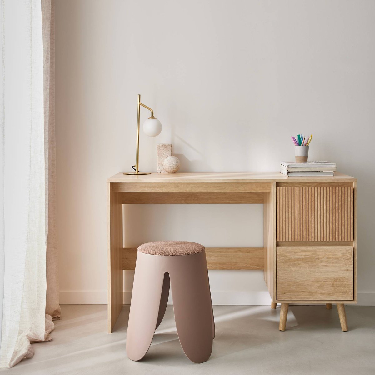 Bureau scandinave décor bois 2 tiroirs LINEAR naturel, SWEEEK