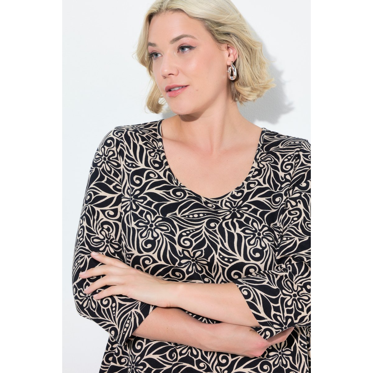 T-shirt long noir, ULLA POPKEN