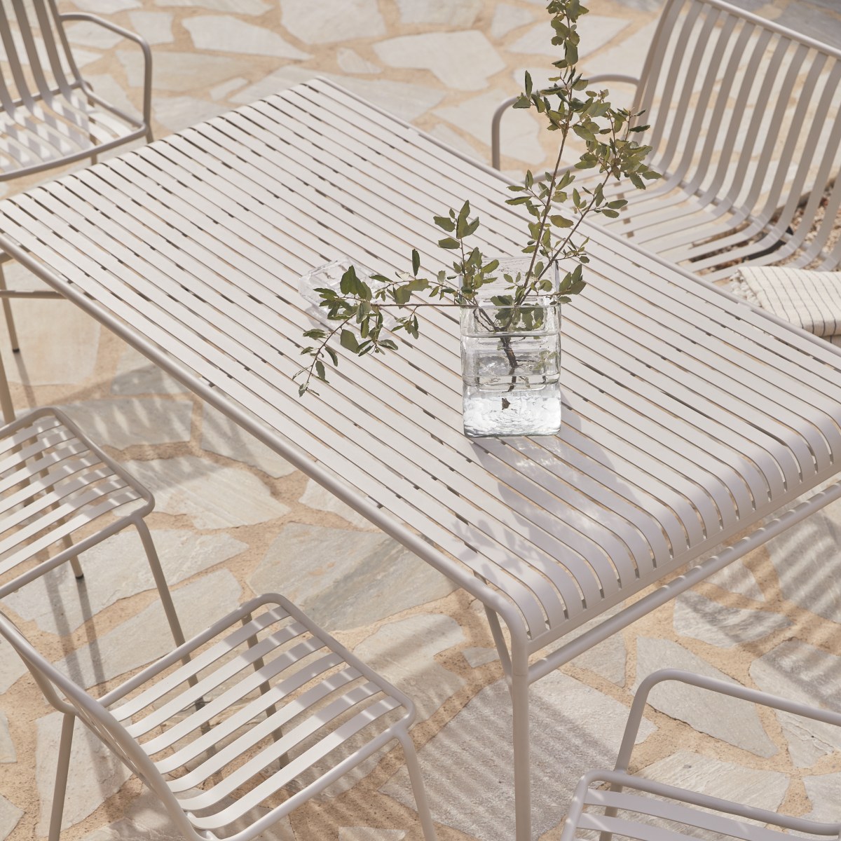 Table de jardin en Métal, GABY beige, TIKAMOON