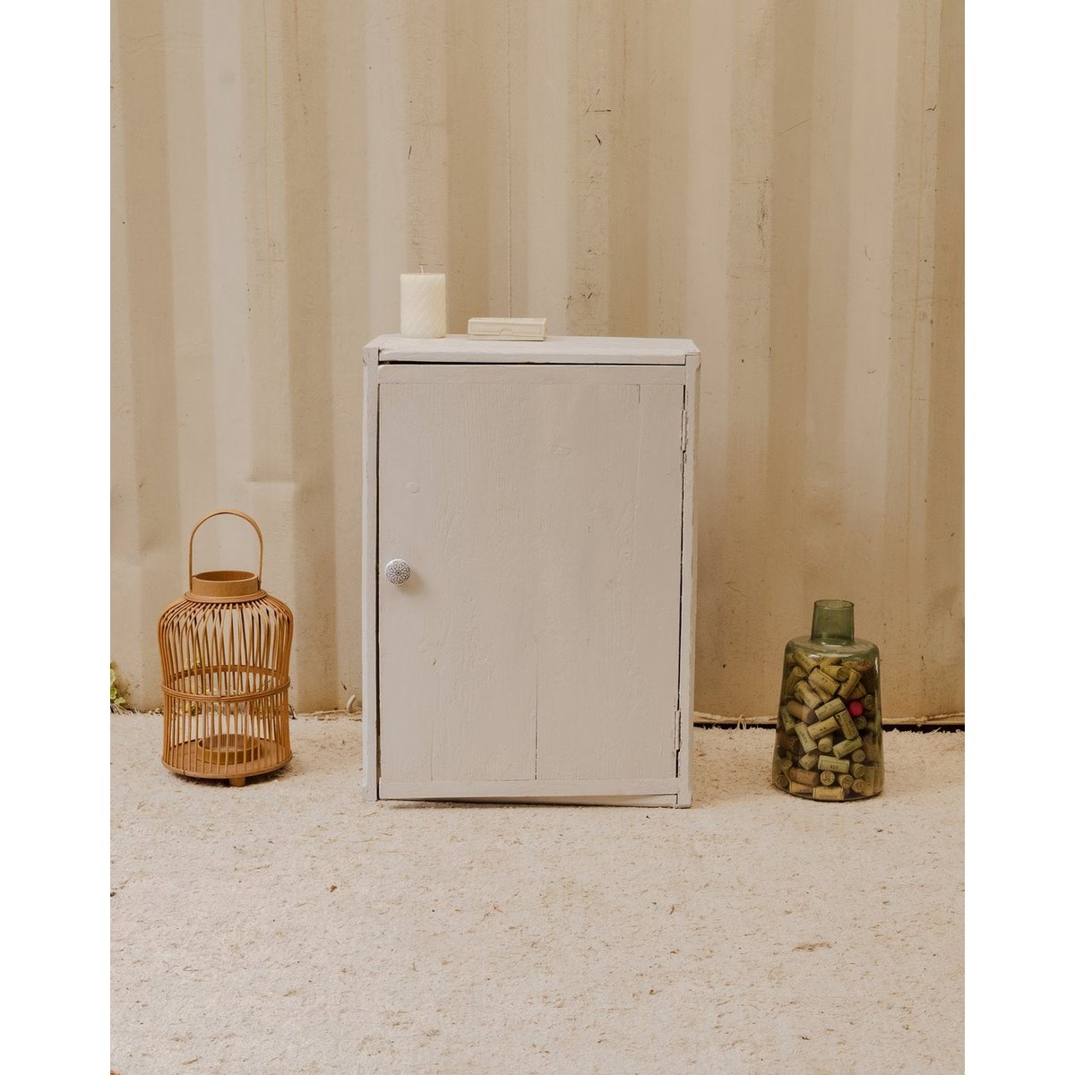 Armoire à pharmacie en bois blanc Gaëlle N°1511 - Bon état blanc, DEBONGOUT