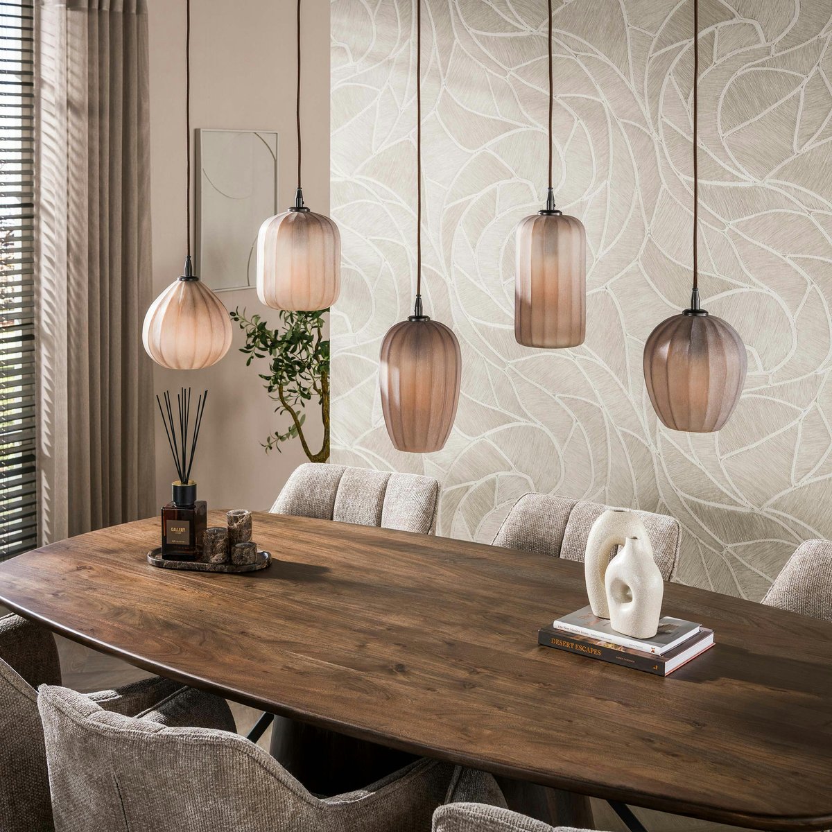 Suspension salle à manger verre brun dépoli 5 lampes NOVA marron, PIER IMPORT