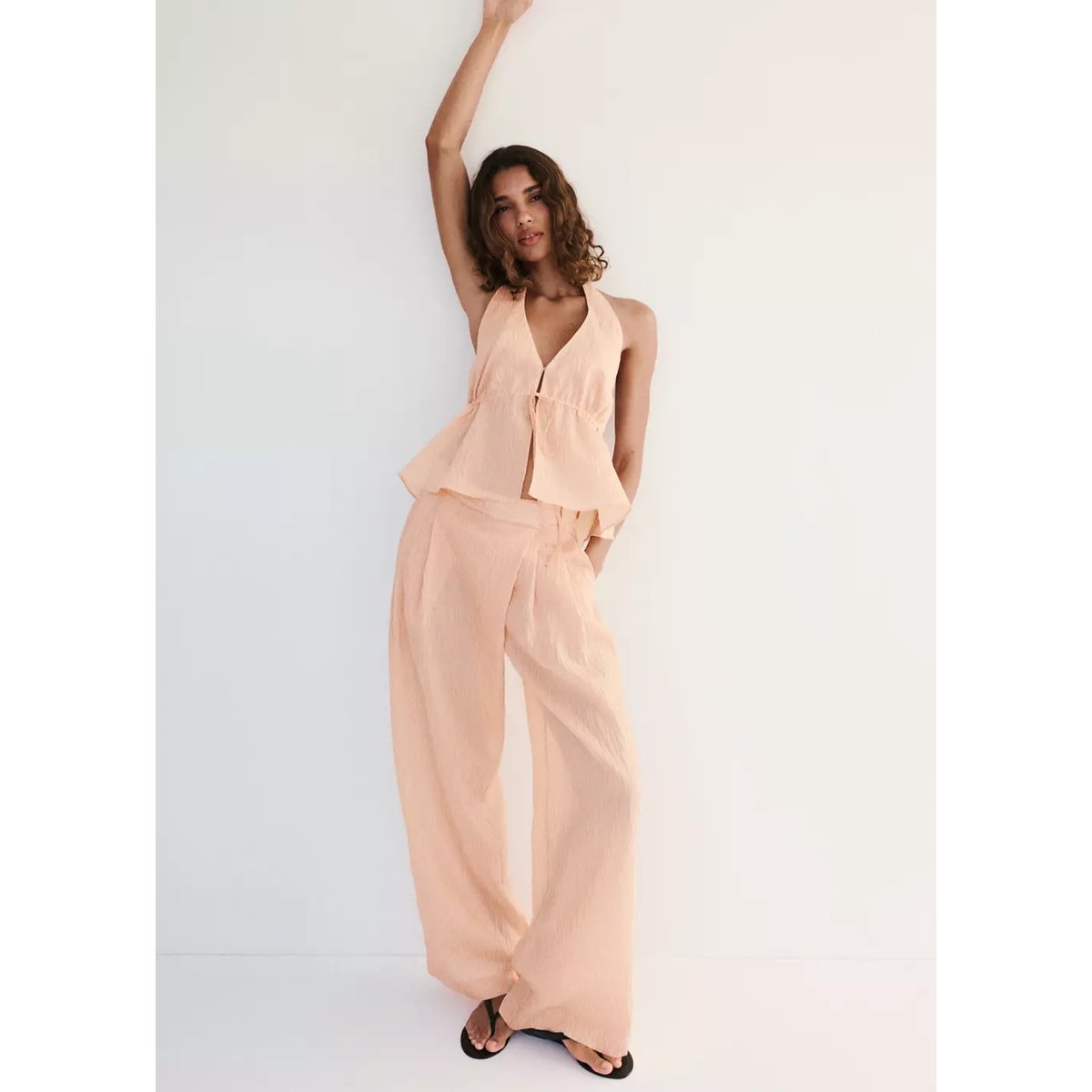 Top halter en lyocell rayures orange, MANGO