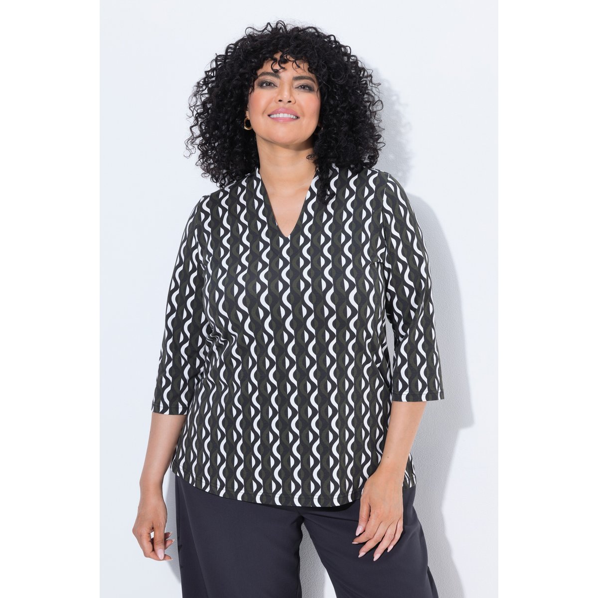 T-shirt col calice et manches 3/4 kaki foncé, ULLA POPKEN