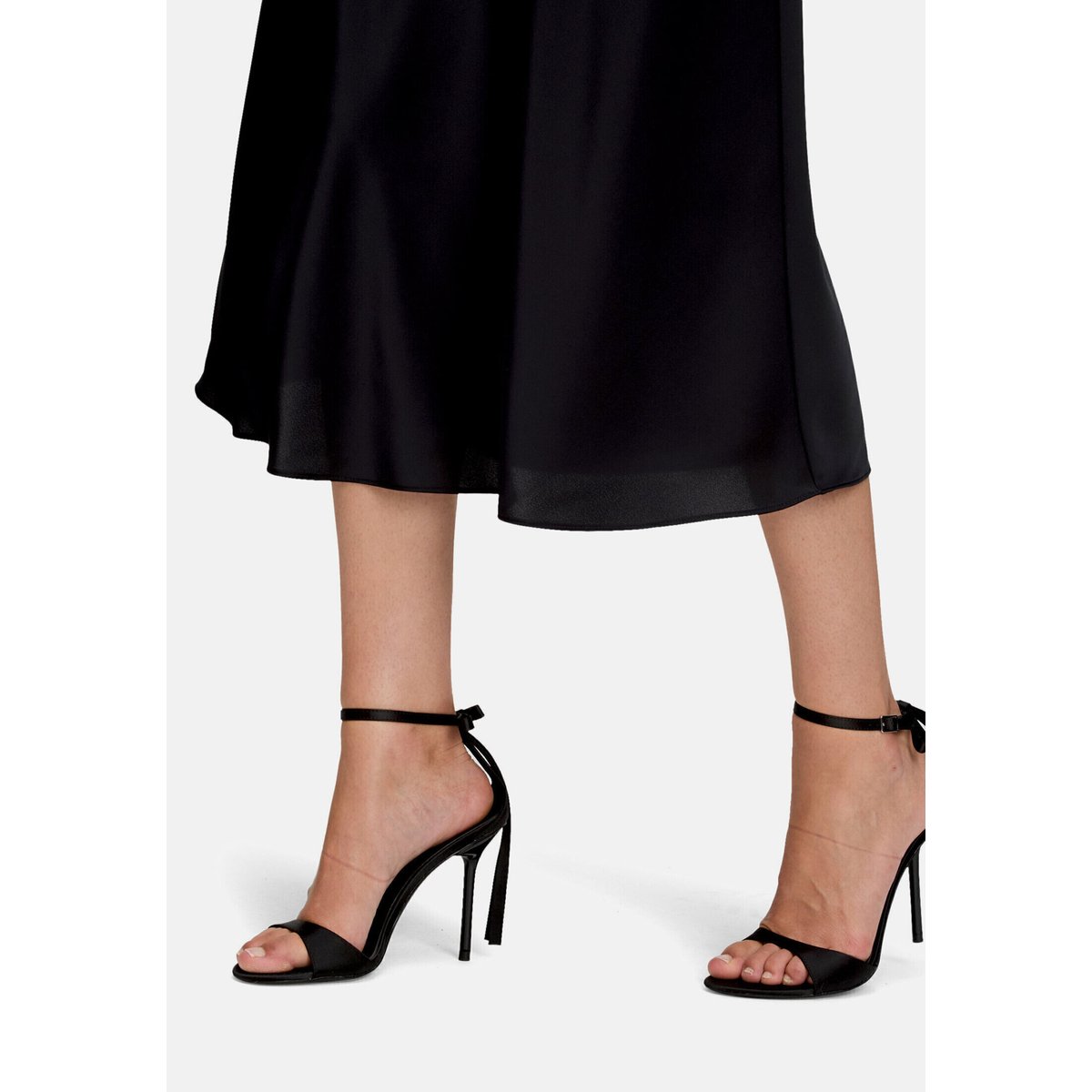 Jupe en satin à taille élastique noir, BETTY & CO