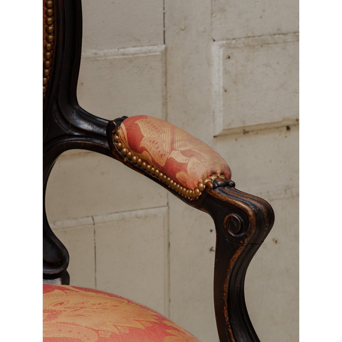 Paire de fauteuils Napoléon III en bois et tissu Ernest N°972 - Bon état noir, DEBONGOUT