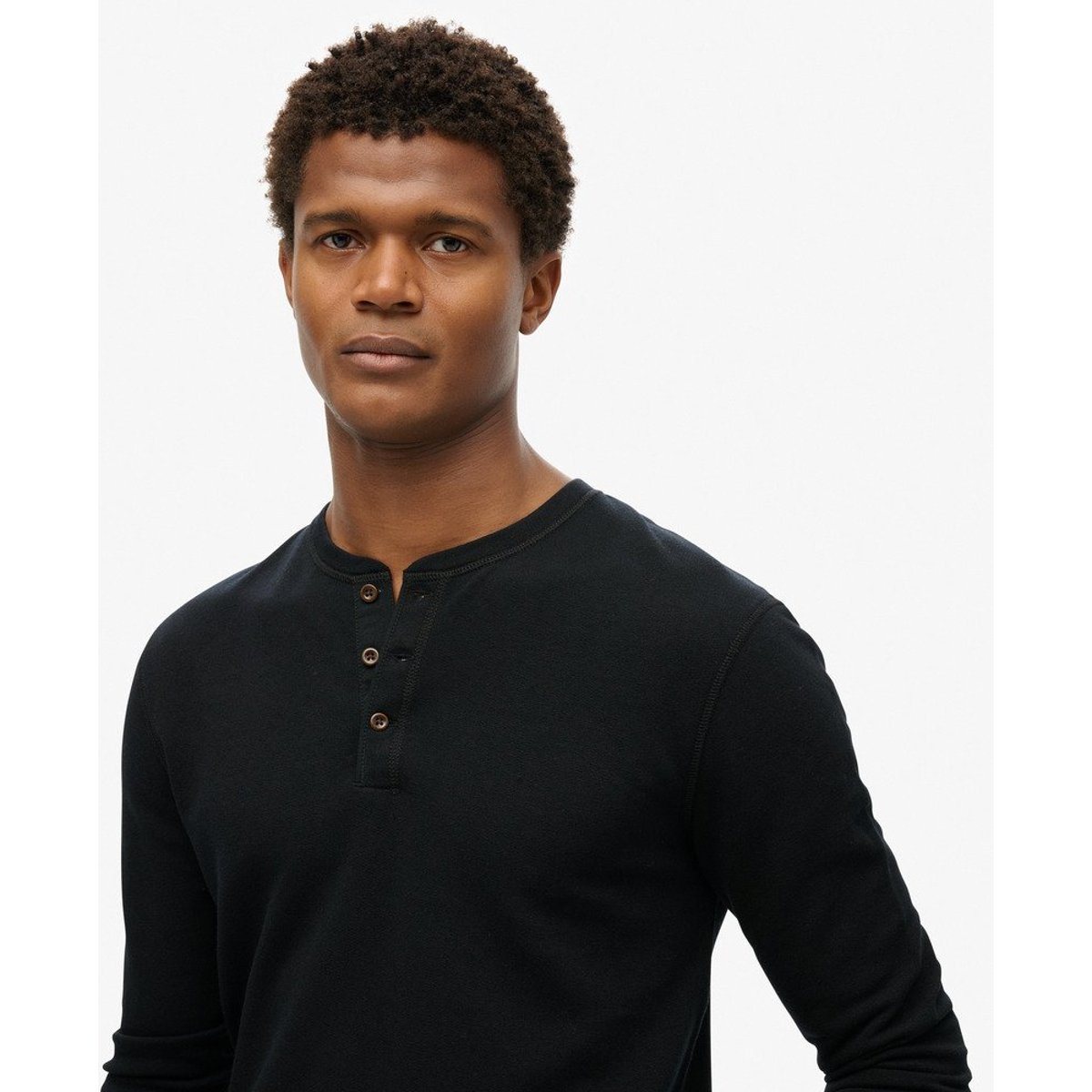 T-shirt Henley The Merchant Store noir, SUPERDRY