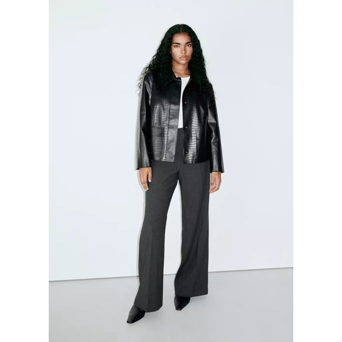 Pantalon flare à rayures avec pli marqué gris, MANGO