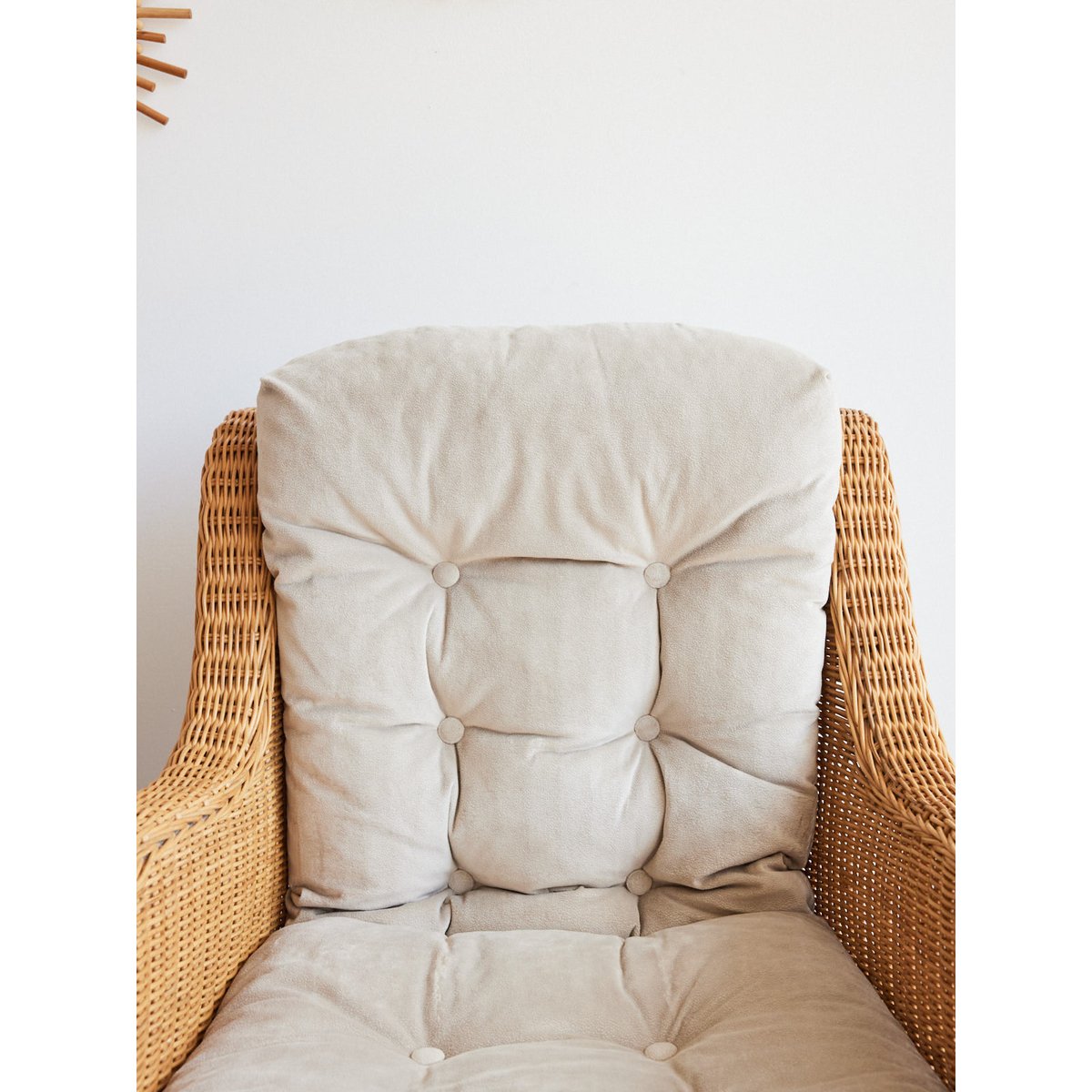 Fauteuil en osier vintage Ernest N°1044 - Bon état bois clair, DEBONGOUT