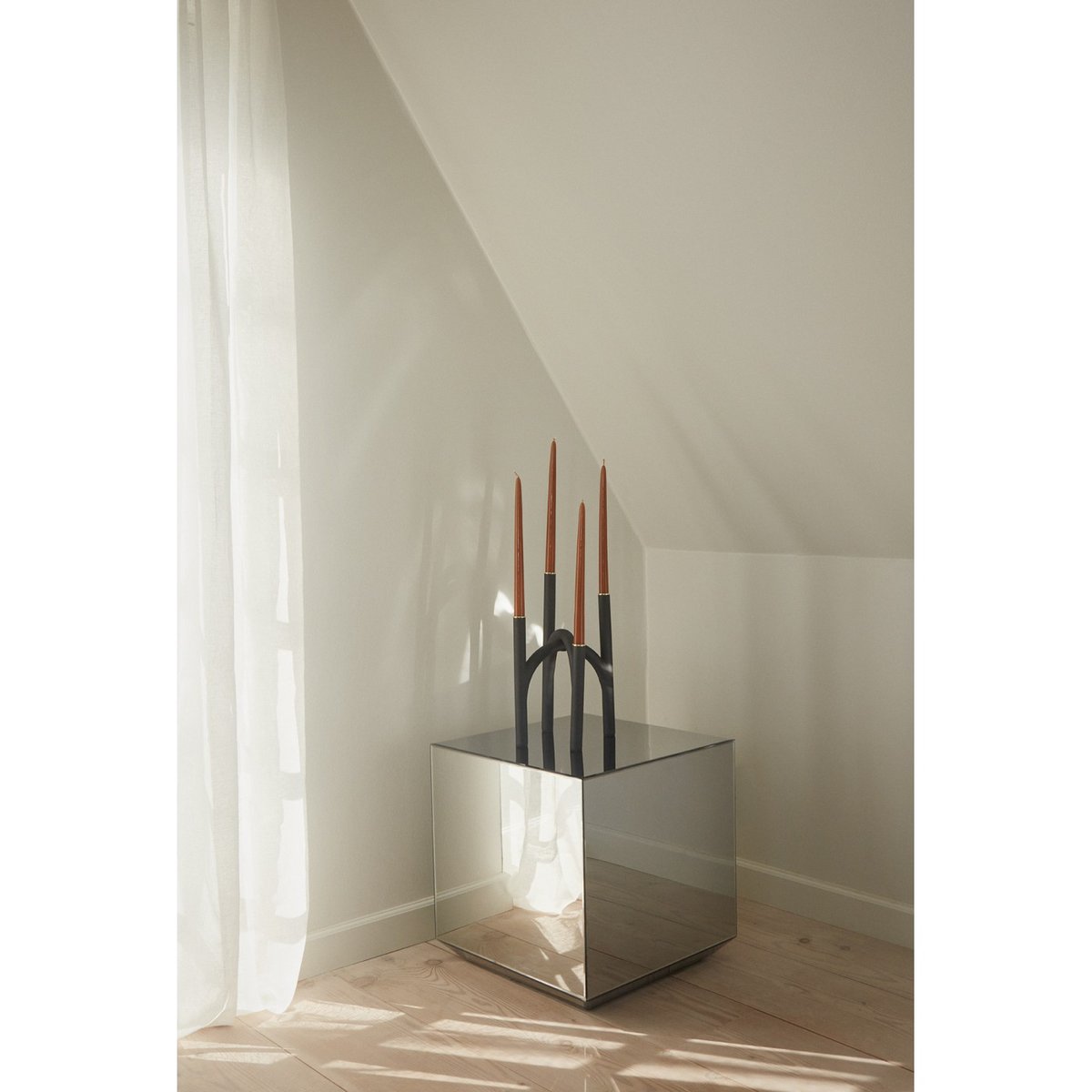 Bougeoir en acier Angui h 34cm noir/or, AYTM
