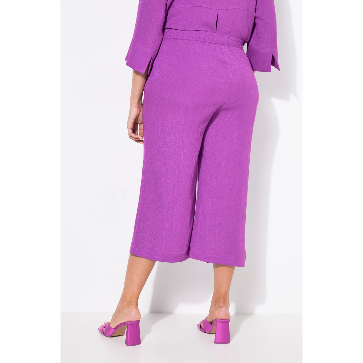 Jupe-culotte à taille élastique. Jambe large violet, ULLA POPKEN
