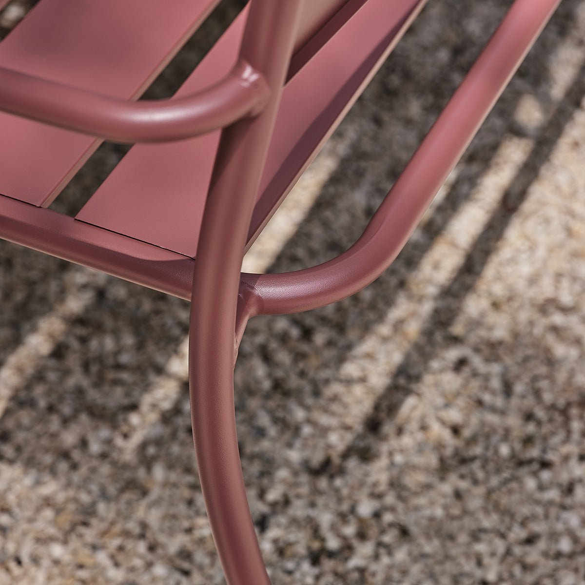 Banc de jardin en aluminium 2 places ZEPHIR framboise, BERAH GETAH