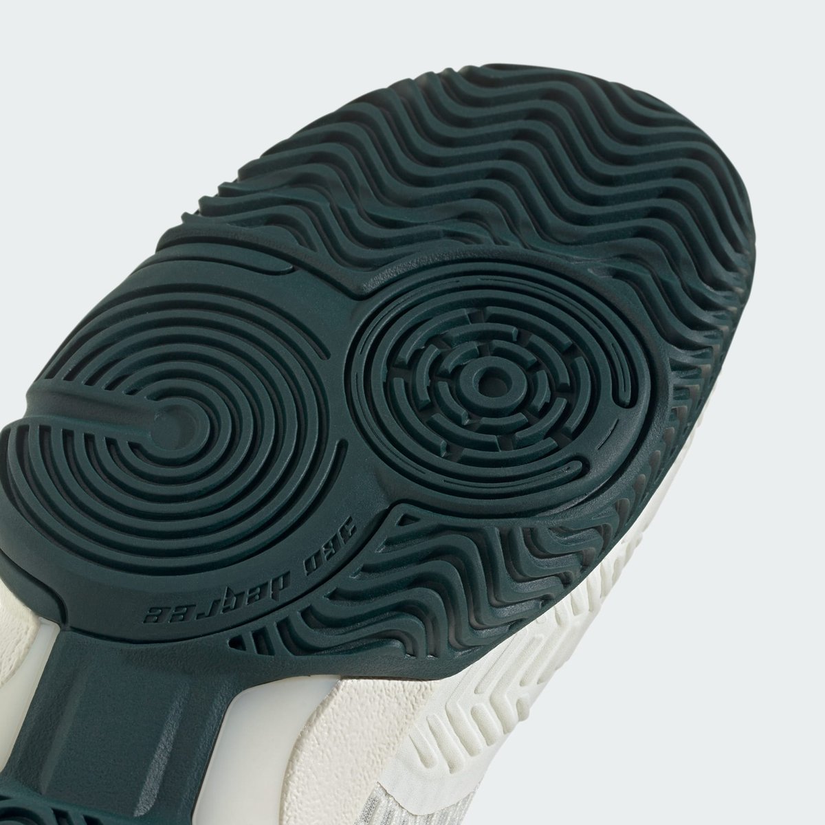 Chaussure De Tennis Barricade Enfants Chaussure De Tennis Barricade Enfants off white / core black / aurora ivy, adidas Performance