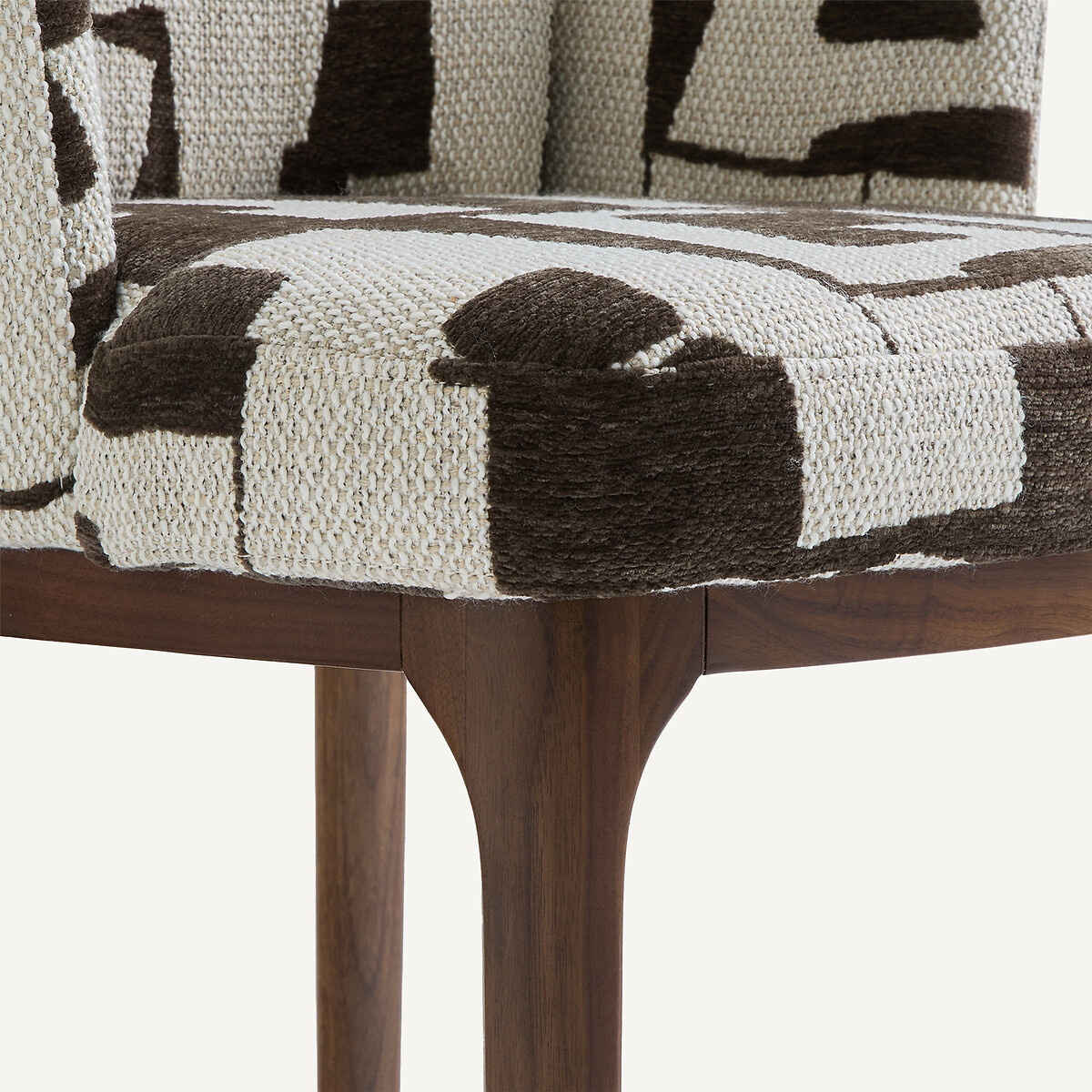 Poltrona da tavolo, noce e tessuto jacquard, Jabote cachou schiarito, AM.PM