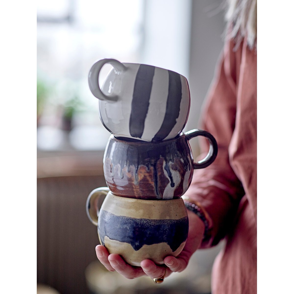 Mug en grès nature H8.5 SOLANGE beige, BLOOMINGVILLE