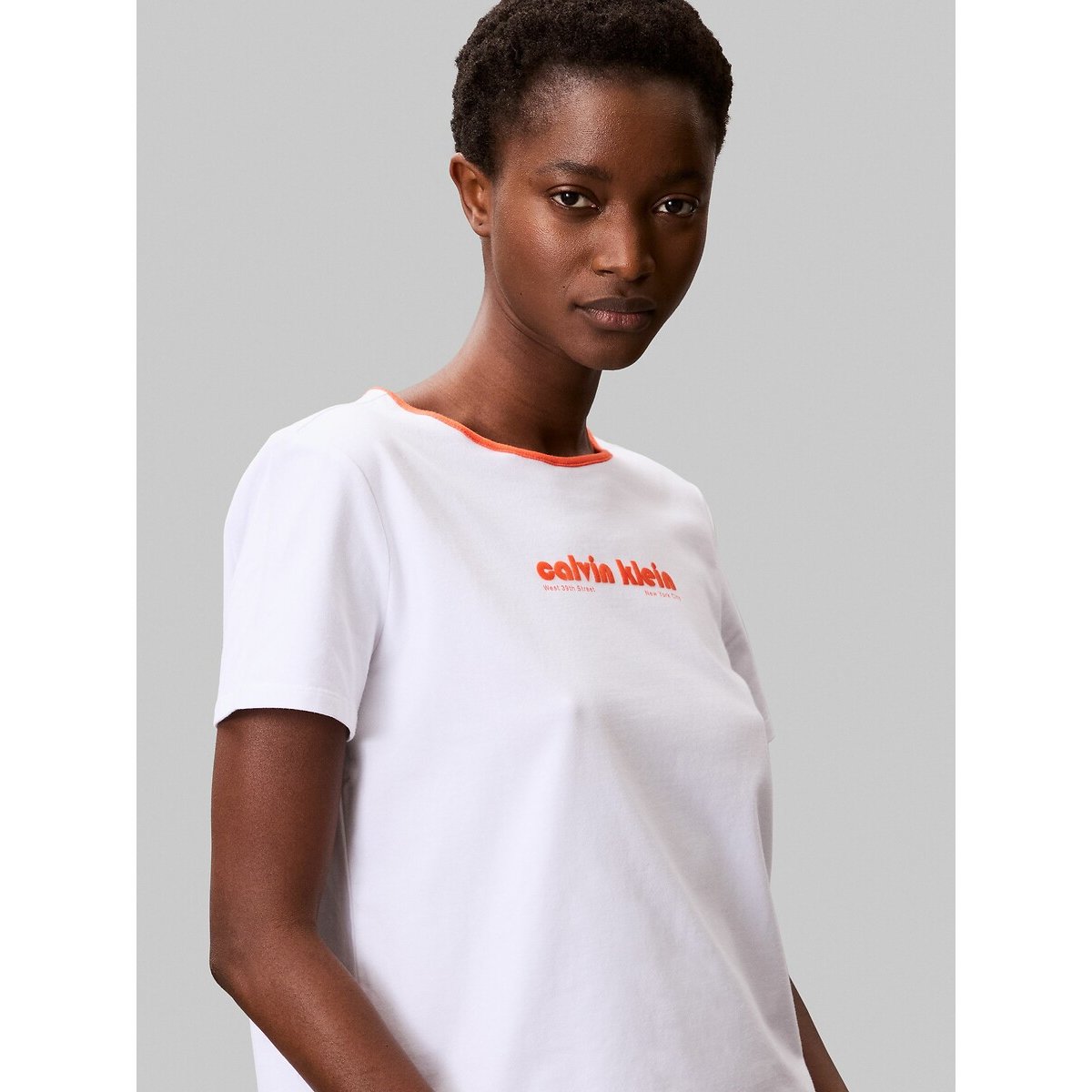Retro Logo T-Shirt with Short Sleeves 90010465, CALVIN KLEIN JEANS