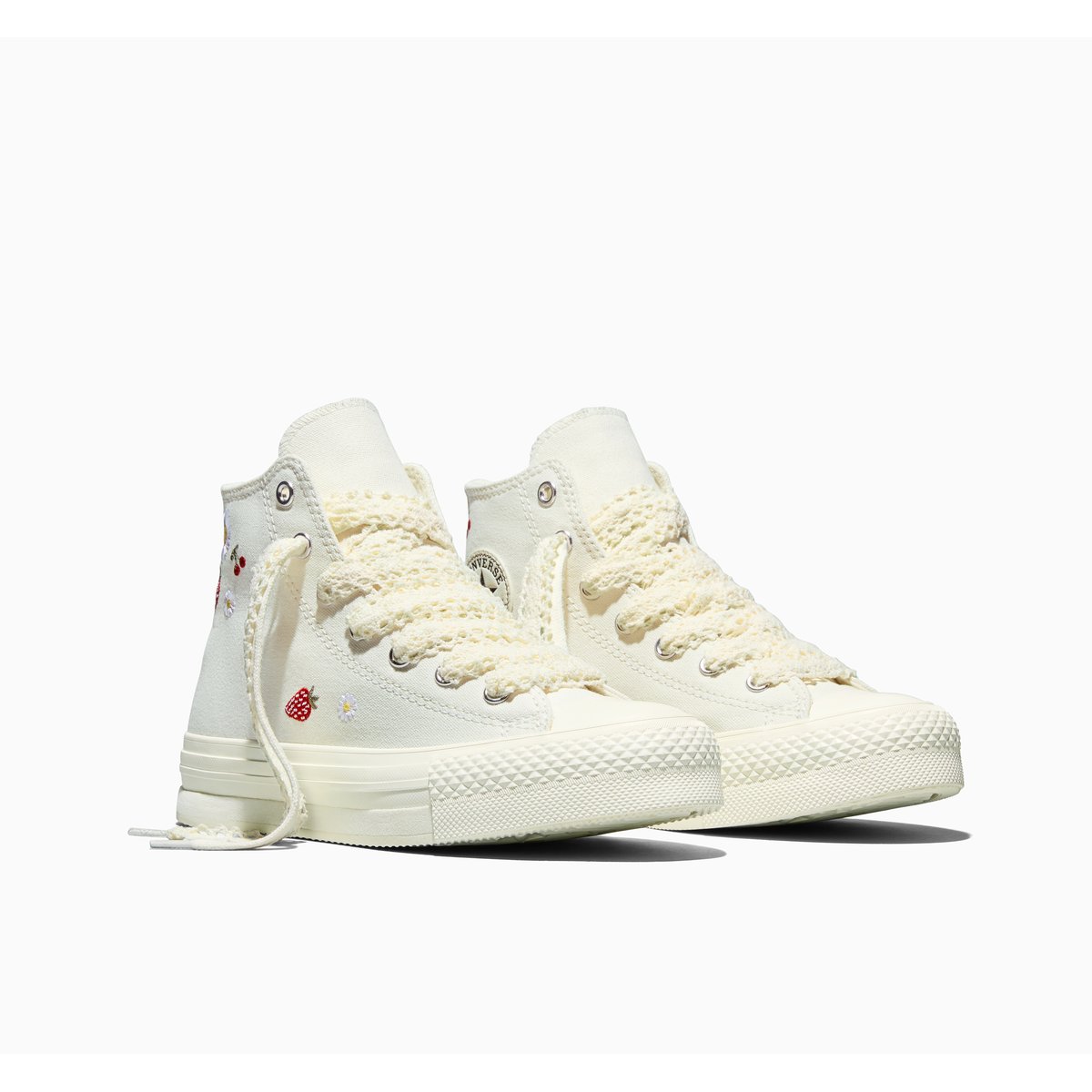 Baskets CHUCK TAYLOR ALL STAR EVA LIFT PLATFORM FRUITS & FLOWERS vintage white/egret/black, CONVERSE