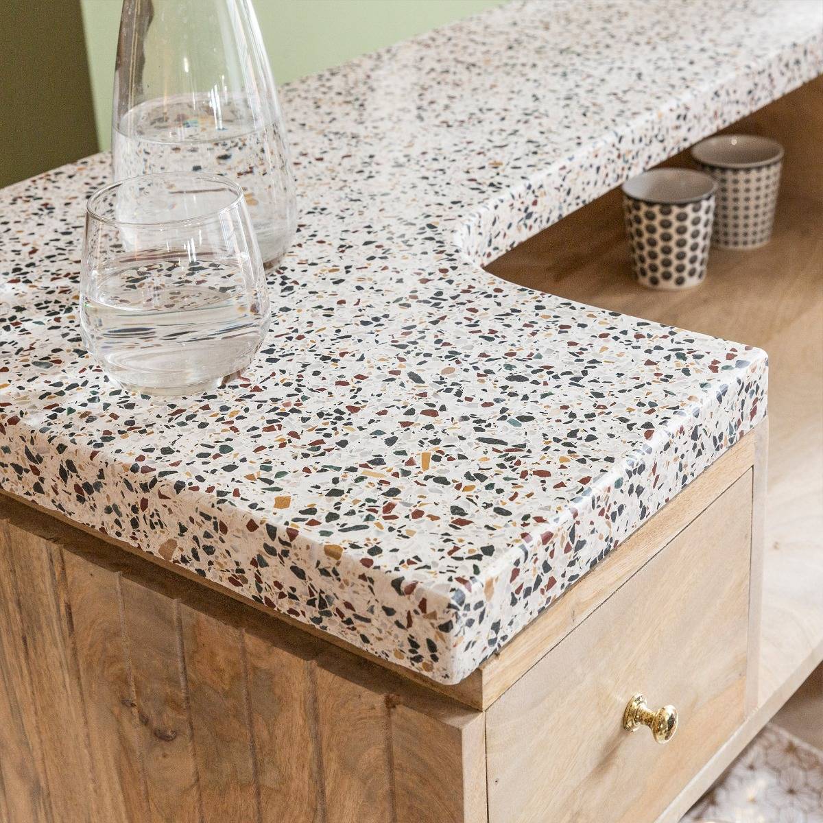 Meuble bar en bois de manguier et terrazzo LOU bois clair, MADE IN MEUBLES