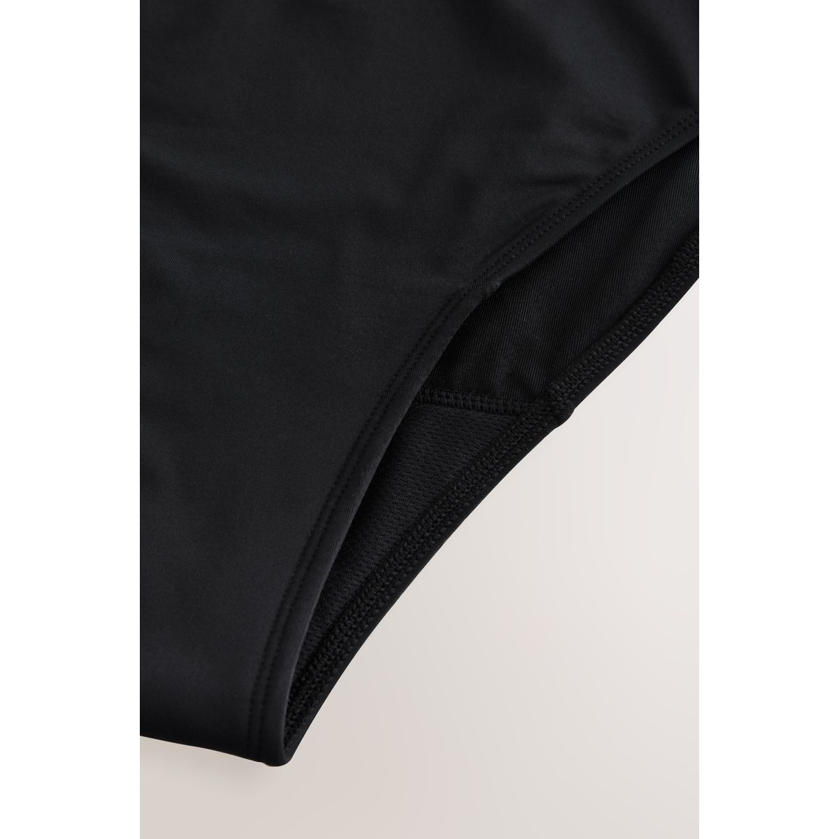 Bas de bikini menstruel taille mi-haute noir, NEXT