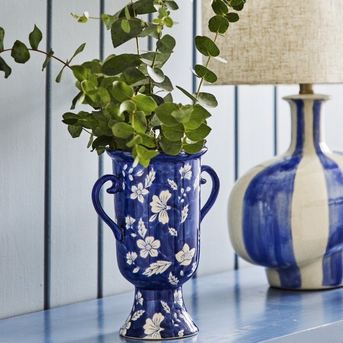 Vase poignées grès floral Amara bleu, BLOOMINGVILLE