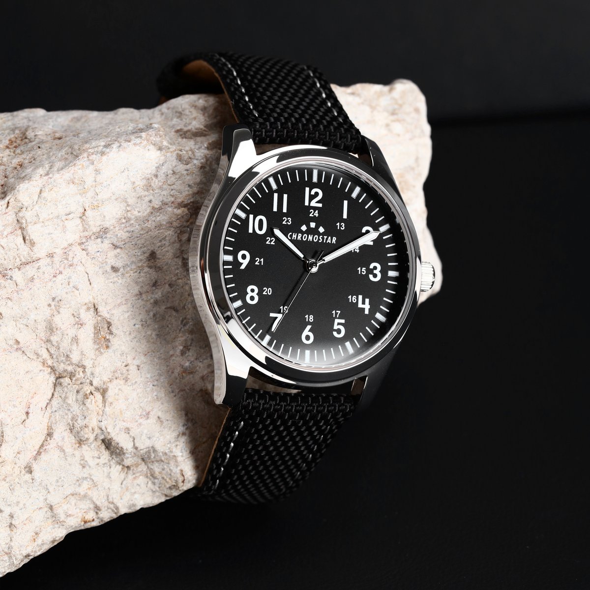 Montre PILOT noir, mat, CHRONOSTAR