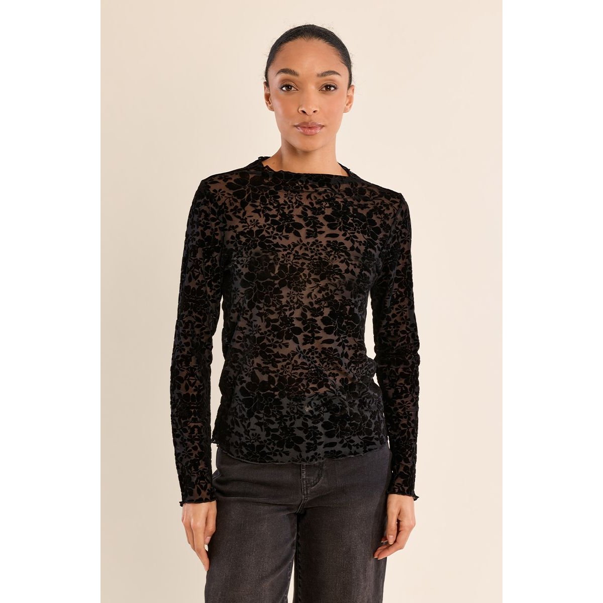 Top en semi-transparence col montant noir, MOLLY BRACKEN