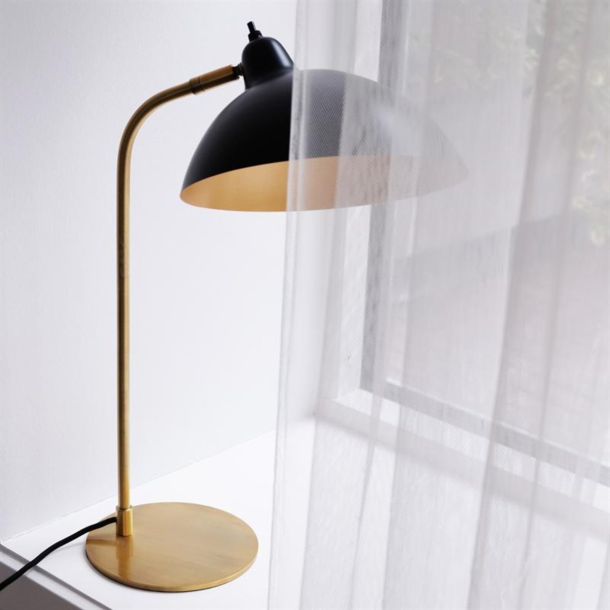 Lampe à poser en Métal FUTURA noir, DYBERG LARSEN