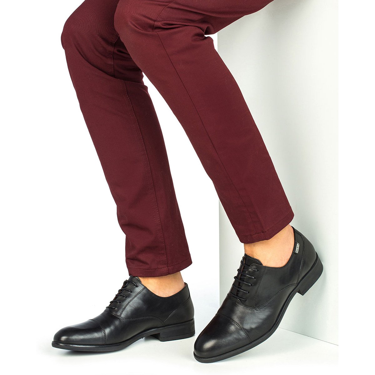 Chaussures à lacets cuir Bristol black, PIKOLINOS