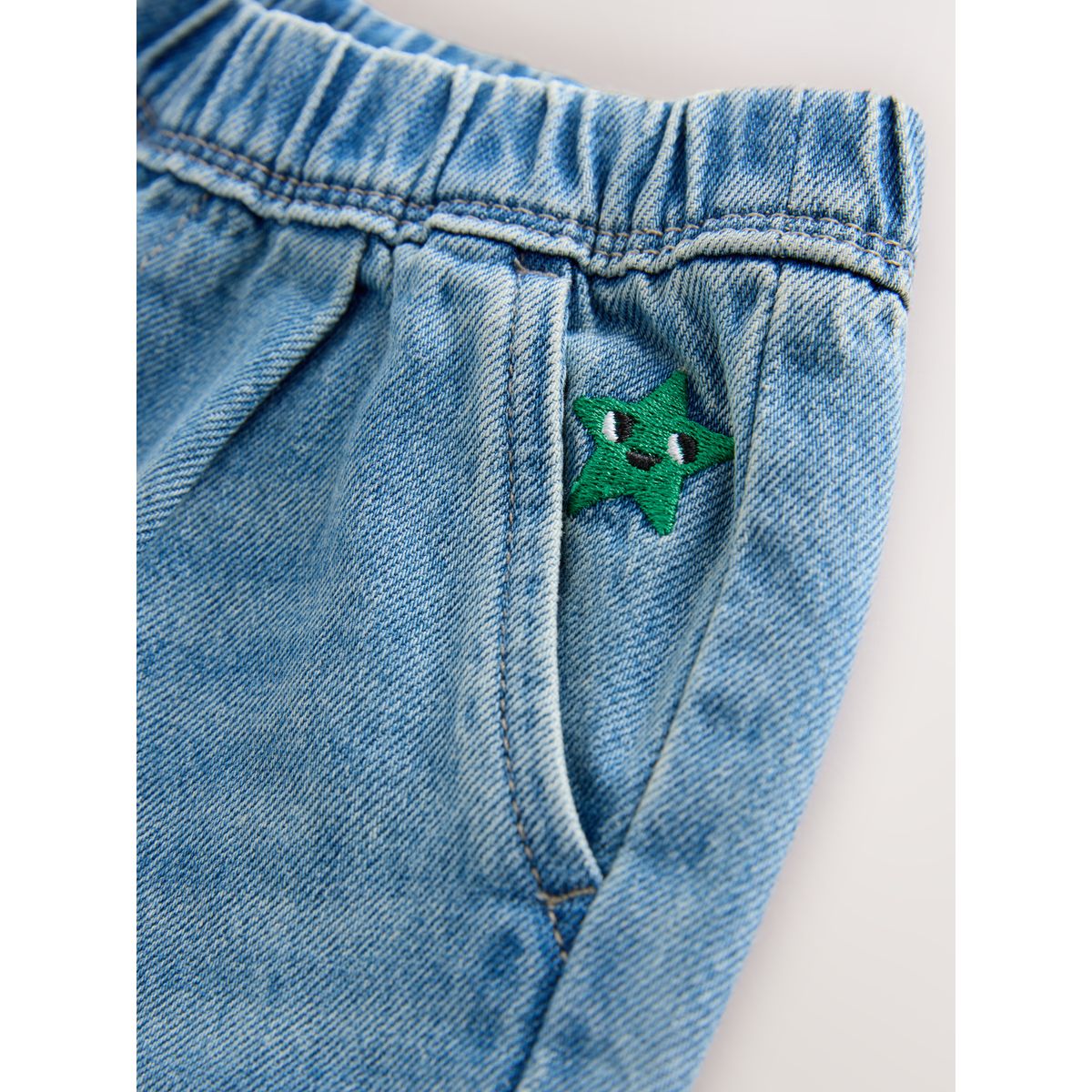 Jean large coupe tonneau teinte bleu moyen, NEXT