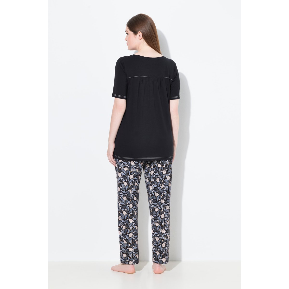 Pyjama motif feuilles noir, ULLA POPKEN